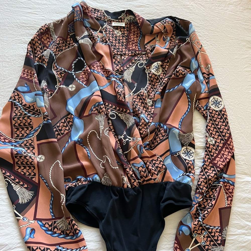 Aritzia deep v neck body suit
